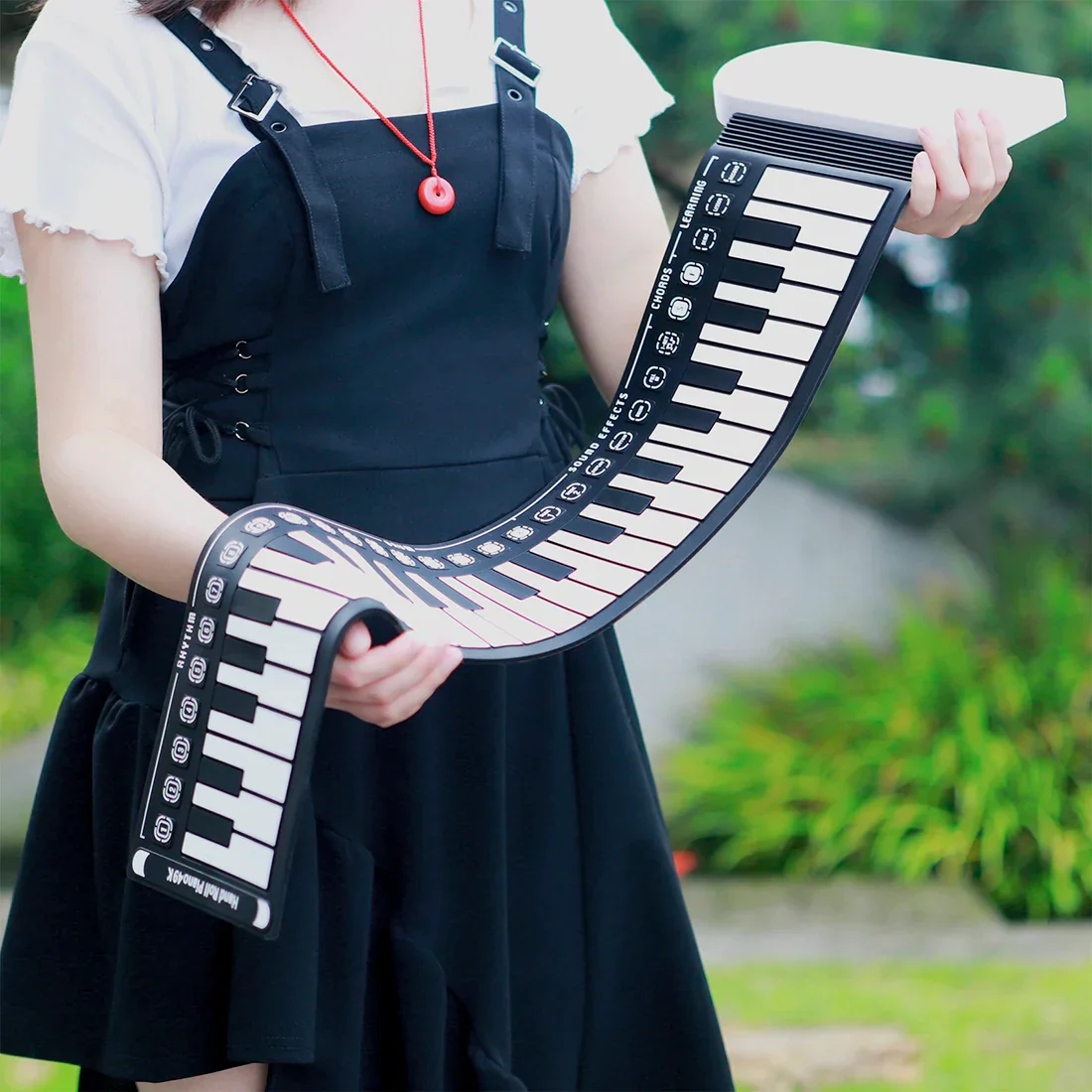 TILLFÄLLIGT 50% RABATT | RollTune™ | Bärbart handrullspiano - Image 4