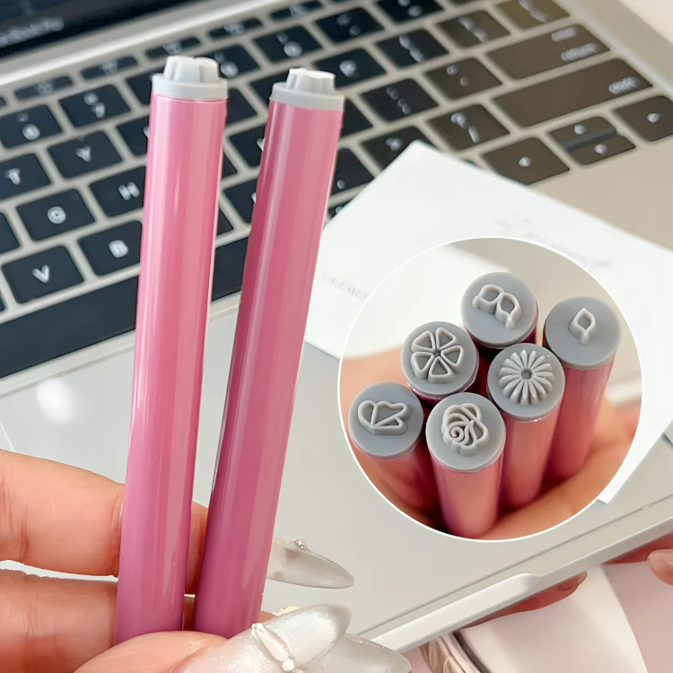 5 + 5 GRATIS IDAG | StampArt™ | Skapa enkelt vacker nail art! - Image 8