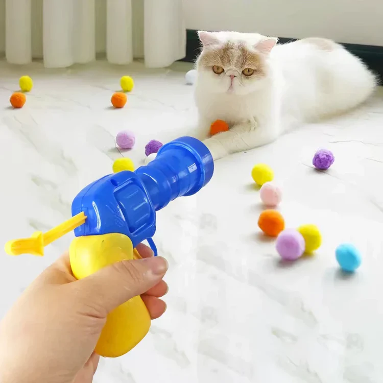 WhiskerLauncher™ | Kastpistol för kattleksaksboll - Image 4