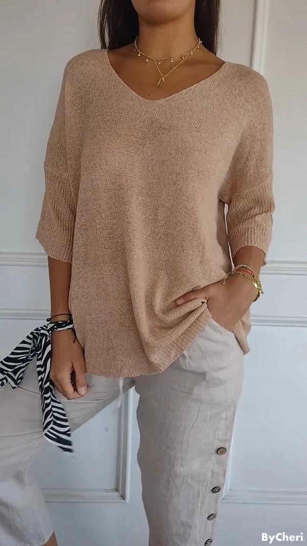 TILLFÄLLIGT 50% RABATT | Willow™ | Enfärgad stickad topp med V-ringning - Image 7